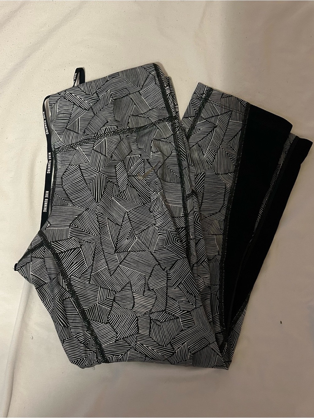 Nike Black & White Dri-FIT Patterned Leggings